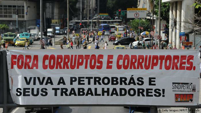Petrobras busca reducir deuda de 120.000 millones de dólares